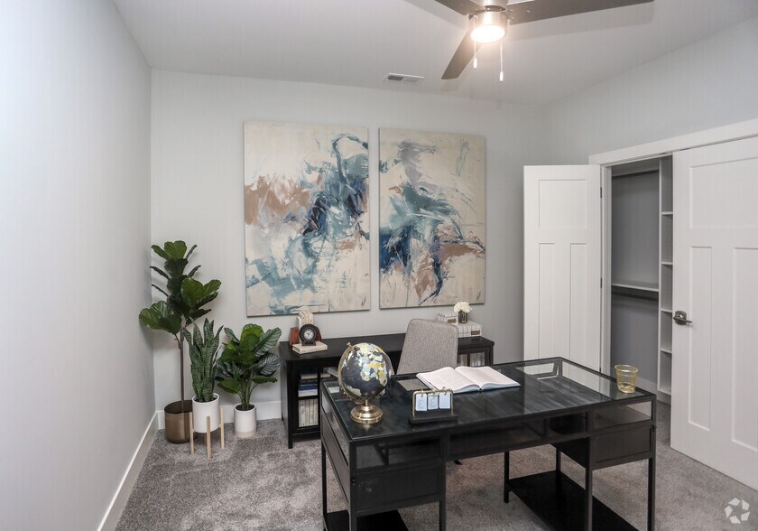 More Photos Of 11671 Maple St, Fishers Apartments For Lease