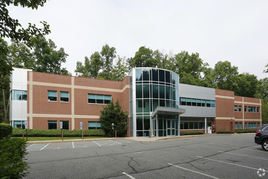 More Photos Of 3759 Us Highway 1 S, Monmouth Junction Office For Lease