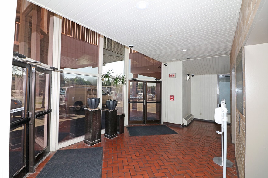 More Photos Of 715 Horizon Dr, Grand Junction Medical For Sale