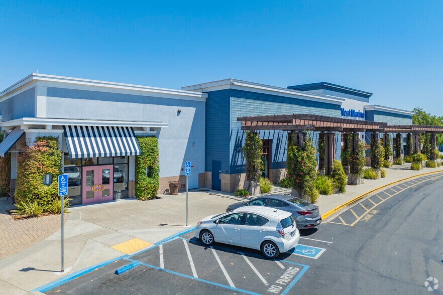 More Photos Of 523-2367 S Shore Ctr W, Alameda Unknown For Lease