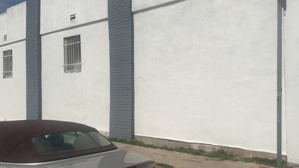 Primary Photo Of 10975 S Main St, Los Angeles Specialty For Sale