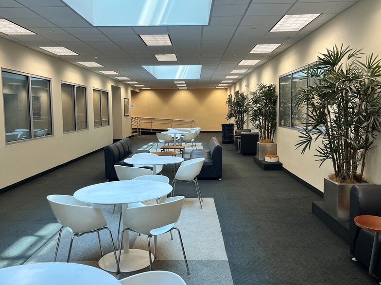 More Photos Of 865 Merrick Ave, Westbury Office For Lease