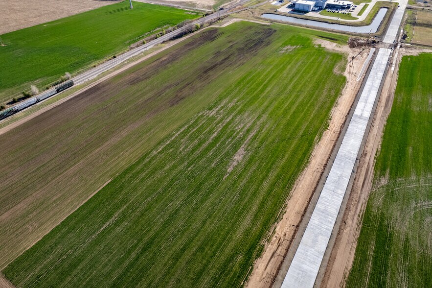More Photos Of 135th, Maize Land For Sale