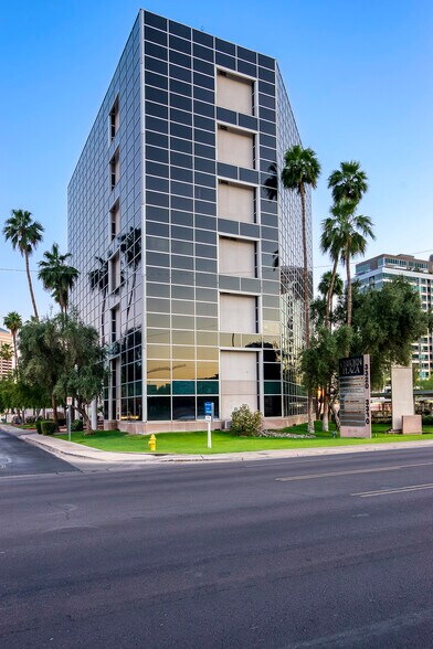 More Photos Of 3330 N 2nd St, Phoenix Medical For Lease