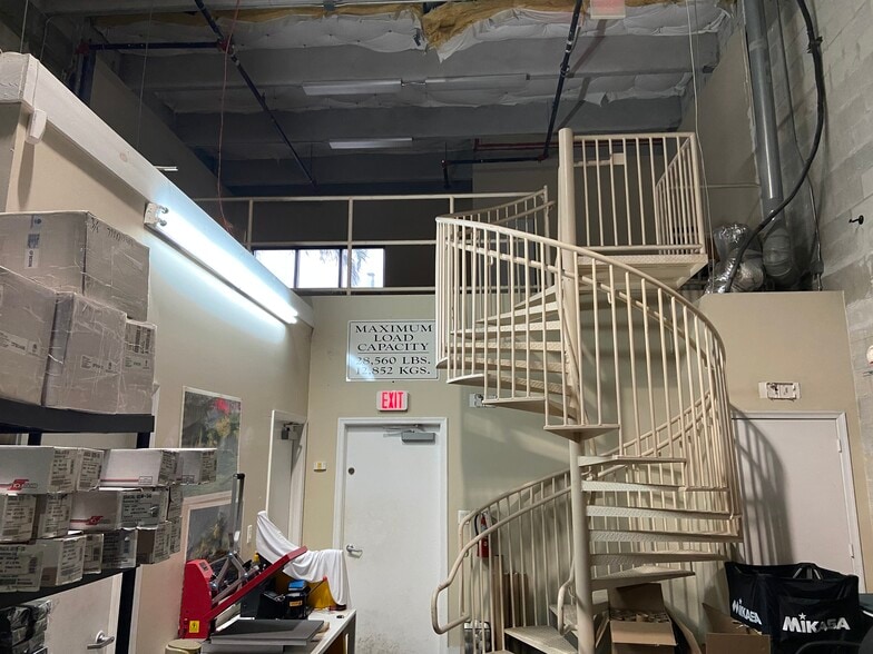 More Photos Of 1835 NW 112th Ave, Miami Warehouse For Lease