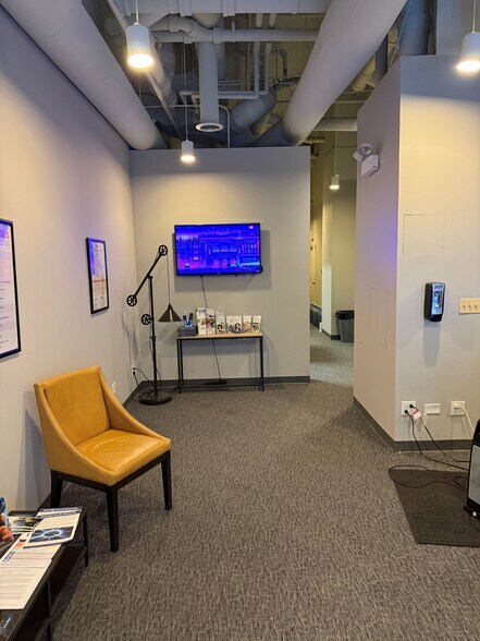 More Photos Of 401 E Ontario St, Chicago Apartments For Lease