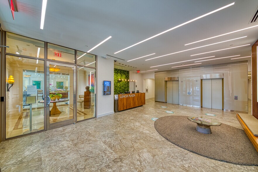 More Photos Of 3384 Peachtree Rd NE, Atlanta Loft Creative Space For Lease