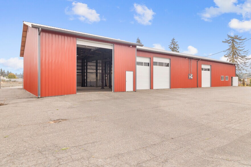 More Photos Of 19320 Elderberry St SW, Rochester Warehouse For Sale