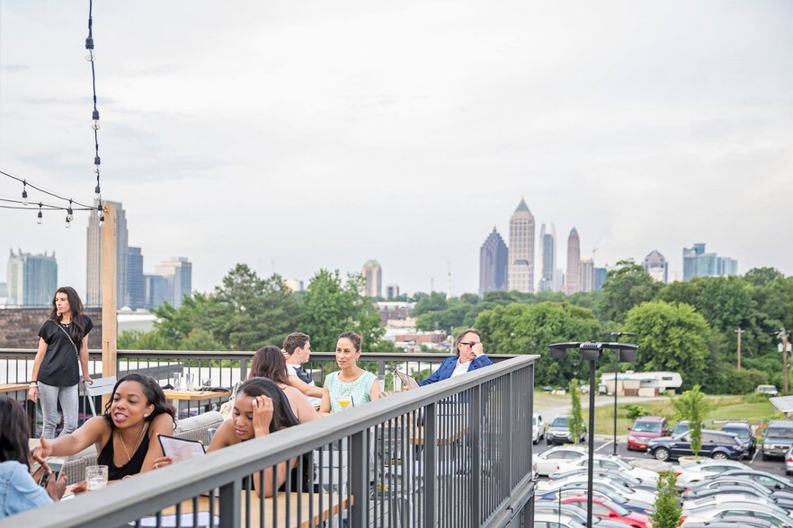 More Photos Of 1085 Howell Mill Rd NW, Atlanta General Retail For Lease