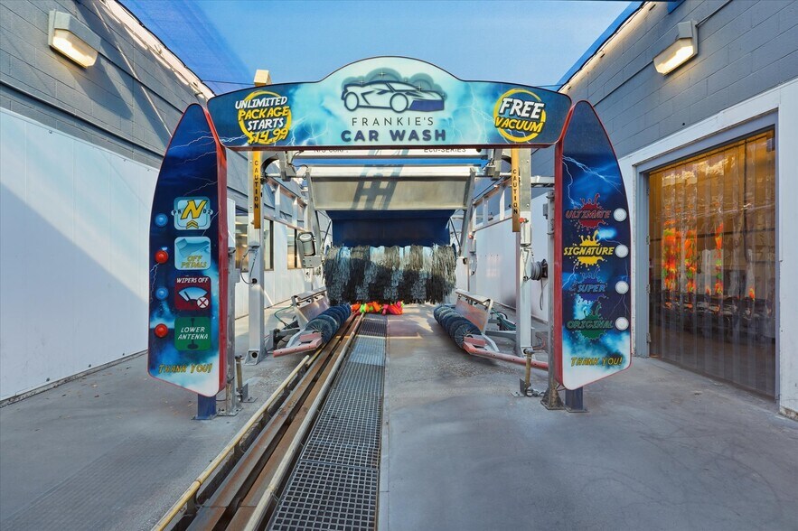 More Photos Of 615 W Ray Rd, Gilbert Carwash For Sale