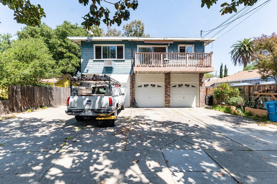 Primary Photo Of 1110 Allerton St, Redwood City Apartments For Sale