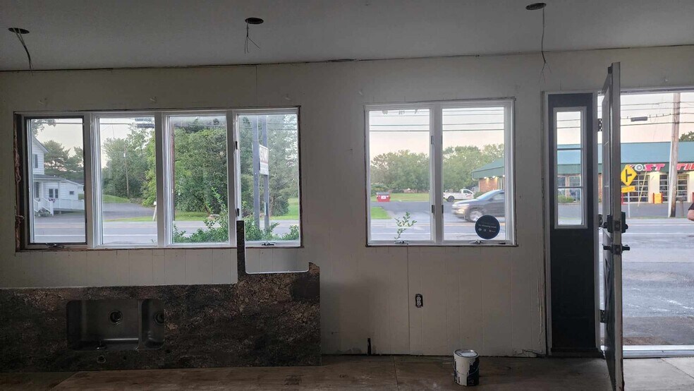 More Photos Of 1980 US-209, Brodheadsville Office Residential For Lease