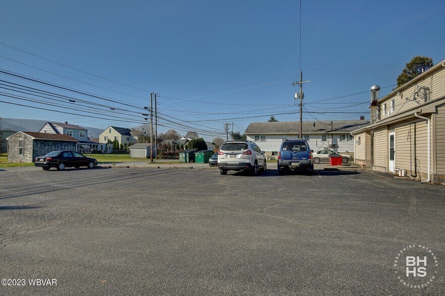 More Photos Of 1244 Broad St, Montoursville Restaurant For Sale