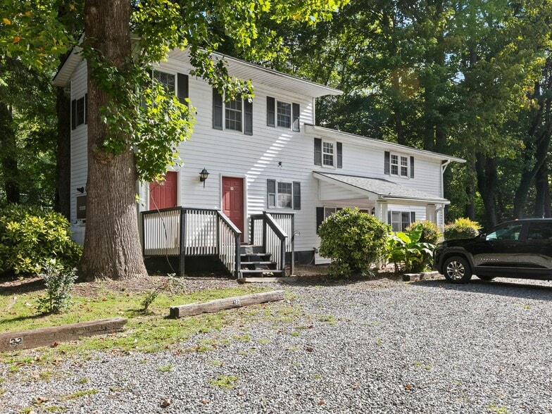 More Photos Of 2474 Soco Rd, Maggie Valley Hotel For Sale