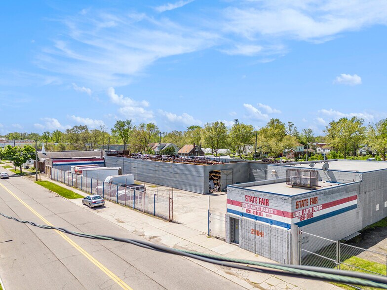 More Photos Of 20041 John R St, Detroit Service For Sale