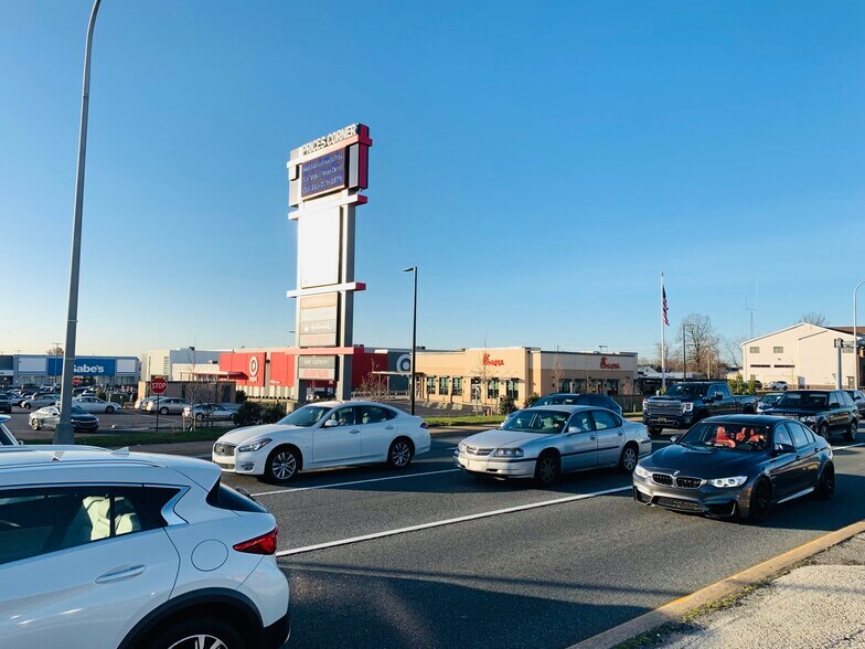 More Photos Of Kirkwood Hwy & Centervill Rd, Wilmington Unknown For Lease