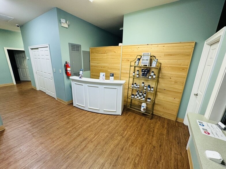 More Photos Of 56 Starbrush Cir, Covington Medical For Sale