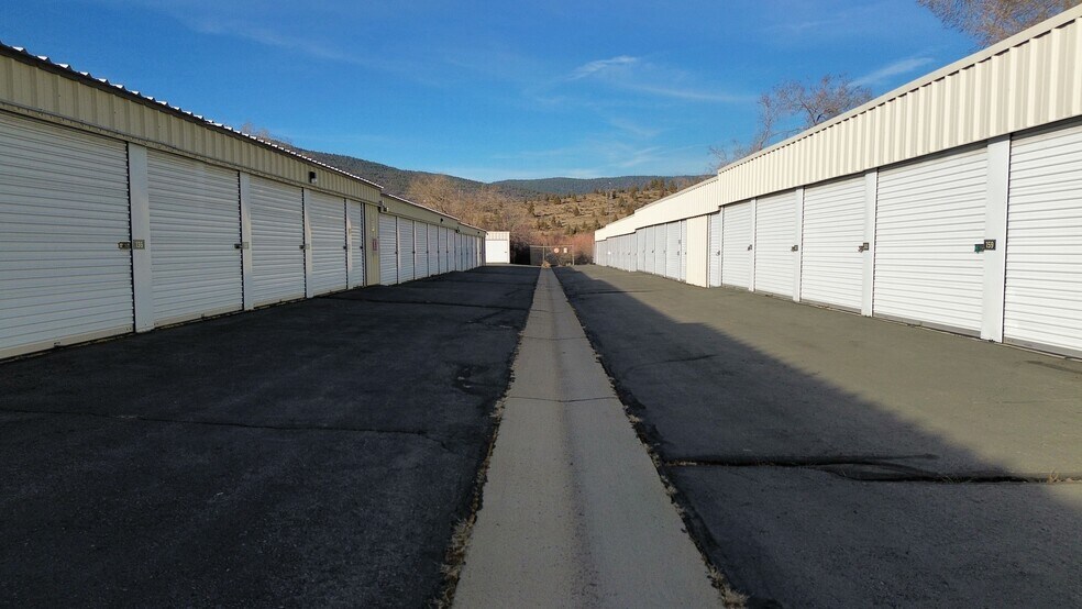More Photos Of 1655 Bunyan Rd, Susanville Self Storage For Sale