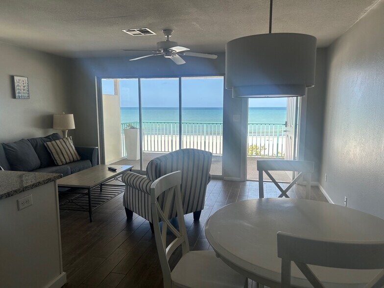 More Photos Of 19310 Gulf Blvd, Indian Shores Apartments For Sale