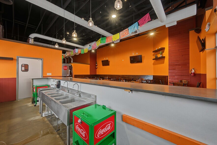More Photos Of 2290 Rawlings Blvd, Pueblo Freestanding For Lease