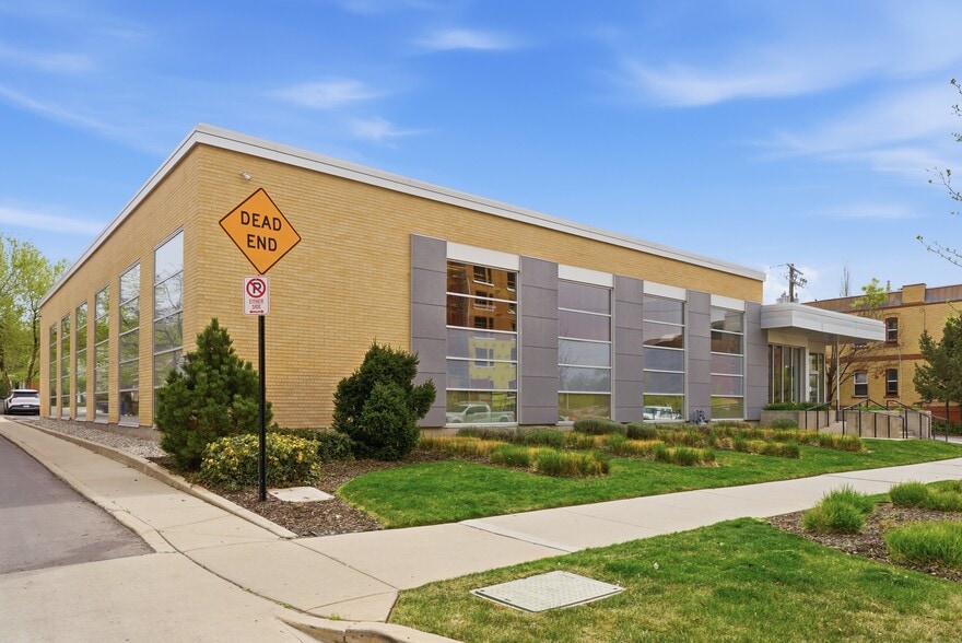 More Photos Of 555 S 300 E, Salt Lake City Office For Sale