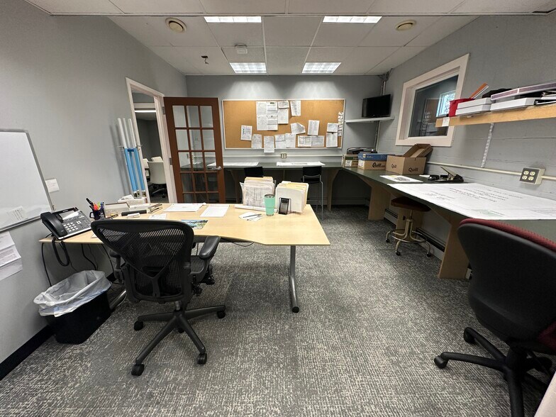 More Photos Of 50 Sheridan St, Stratford Manufacturing For Sale