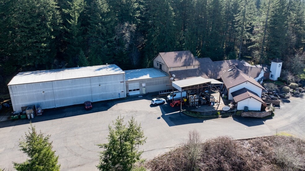 More Photos Of 27012 Briggs Hill Rd, Eugene Winery Vineyard For Sale