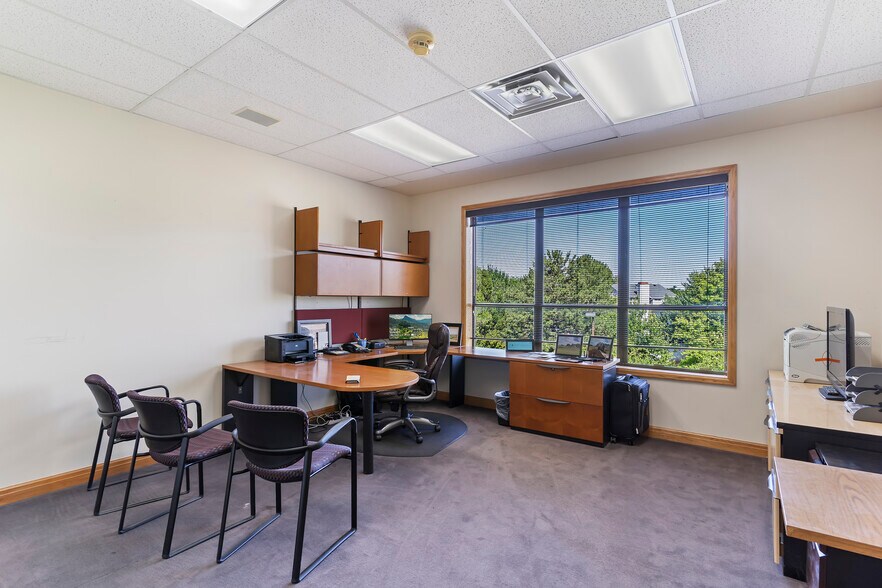 More Photos Of 1480 E Ridgeline Dr, Ogden Office For Sale