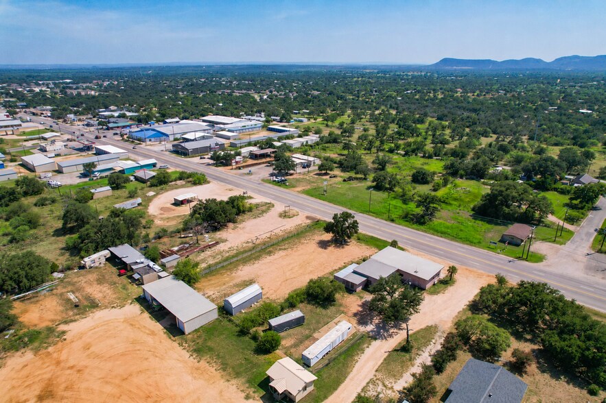 Primary Photo Of 2810 W Highway 1431, Kingsland Flex For Sale
