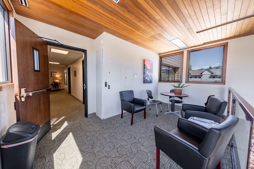 More Photos Of 100 2nd St E, Whitefish Office For Sale