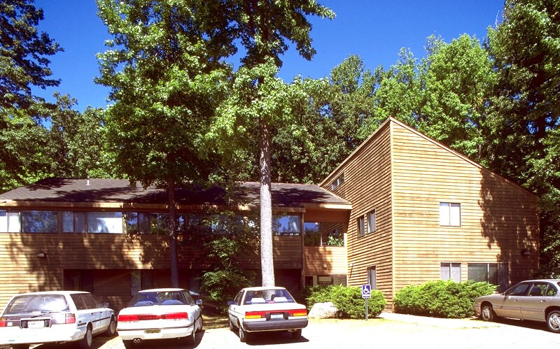 More Photos Of 166 Bunn Dr, Princeton Medical For Lease