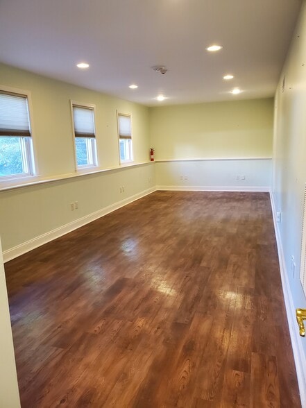 More Photos Of 626-638 Main Rd, Towaco Storefront Retail Office For Lease