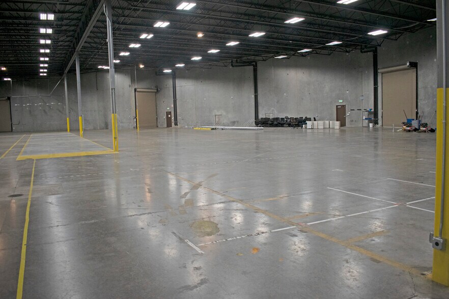 More Photos Of 5600 Earhart Ct, Windsor Warehouse For Sale