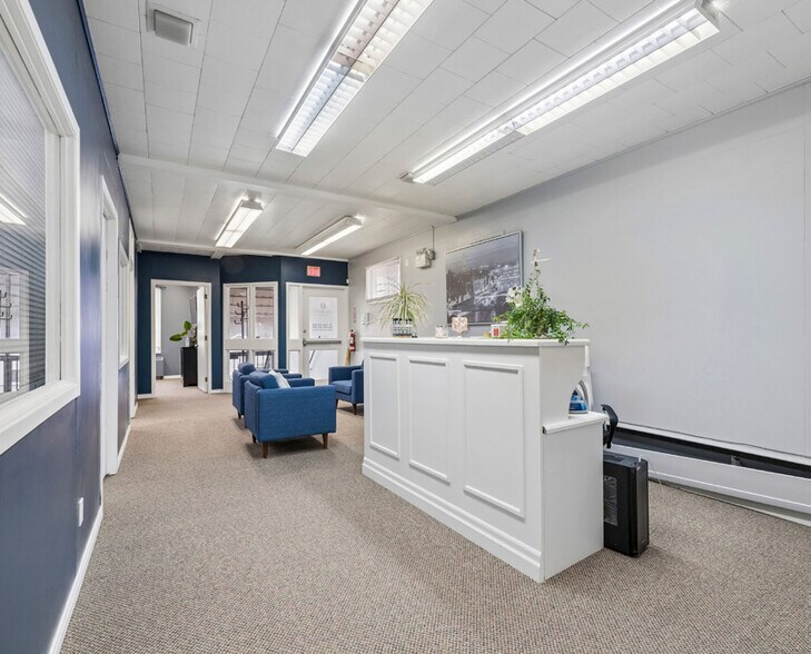 More Photos Of 140 Queen St, Clarington Religious Facility For Lease