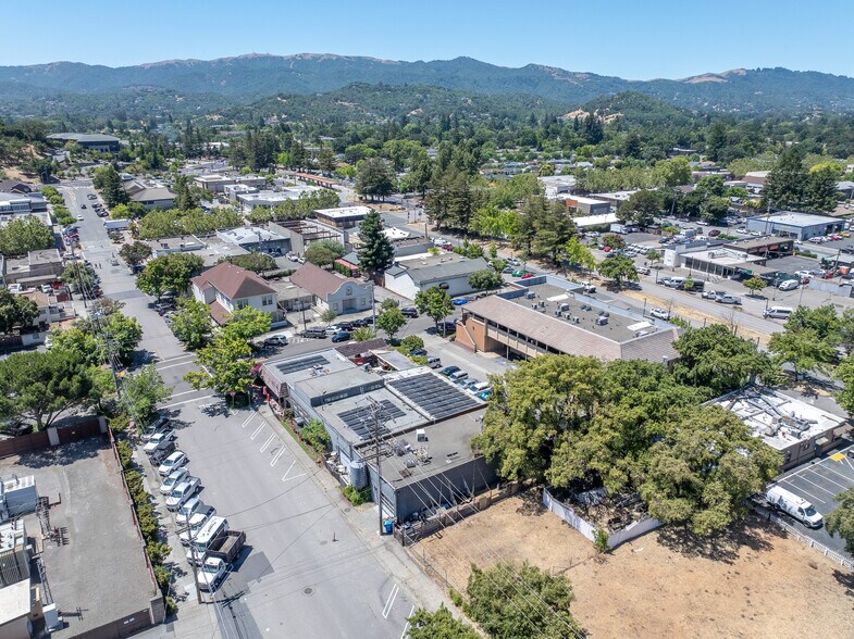 More Photos Of 1026 Machin Ave, Novato General Retail For Sale