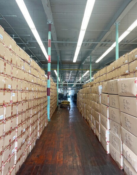 More Photos Of 1 Ace St, Fall River Warehouse For Lease