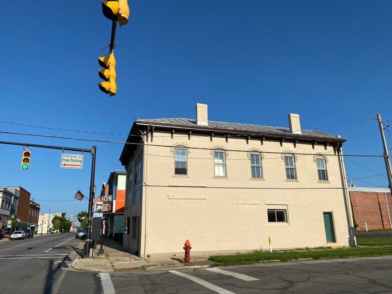 More Photos Of 115 S Union St, Galion Office For Sale