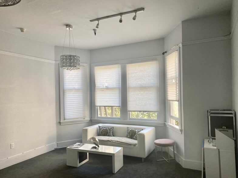More Photos Of 1628 Union St, San Francisco Medical For Lease