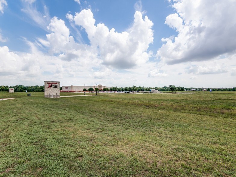 More Photos Of 977 State Highway 121, Allen Land For Sale
