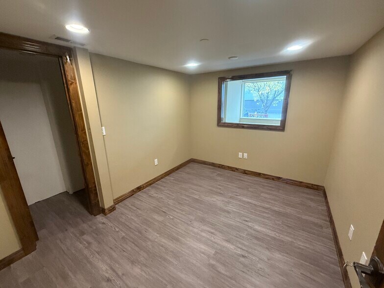 More Photos Of 1909-1925 Dolores Way, Carbondale General Retail For Sale