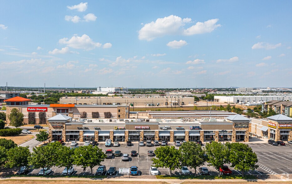 More Photos Of 8603 Highway 151, San Antonio Unknown For Lease