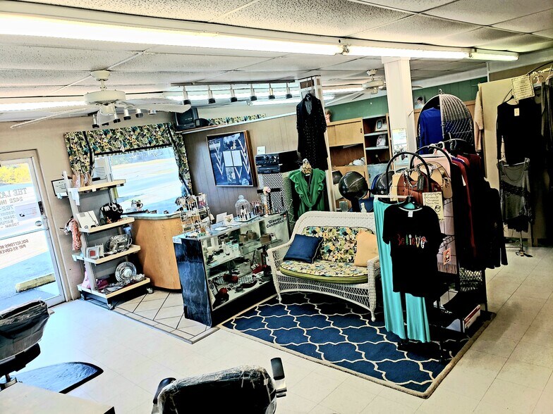 More Photos Of 2422 Ingalls Ave, Pascagoula Freestanding For Sale