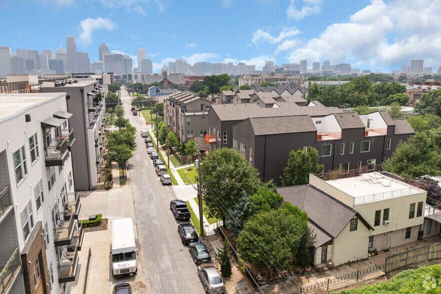 More Photos Of 4001 Roseland Ave, Dallas Apartments For Sale