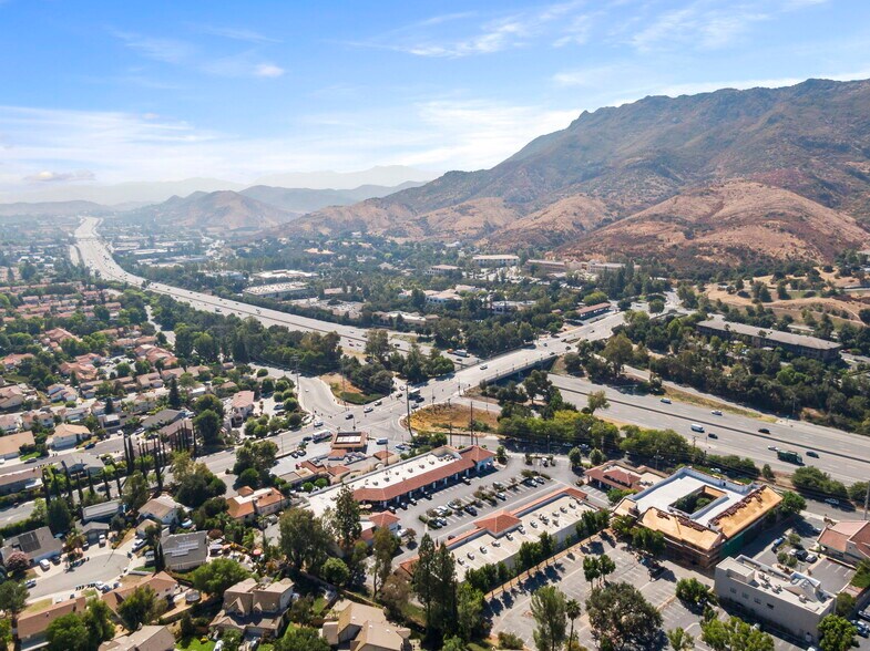 More Photos Of 30313-30317 Canwood St, Agoura Hills Unknown For Lease