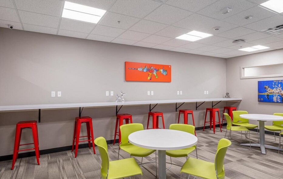 More Photos Of 707 W Main Ave, Spokane Office For Lease