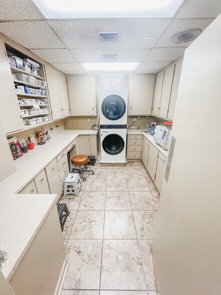 More Photos Of 602 Pegram Dr, Tupelo Healthcare For Sale