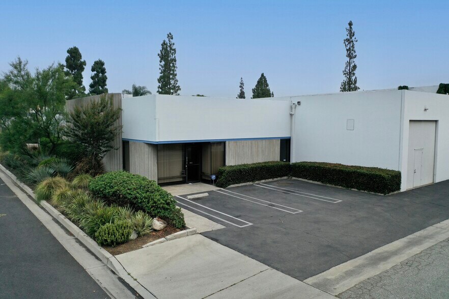 Primary Photo Of 1361-1371 Titan Way, Brea Warehouse For Lease