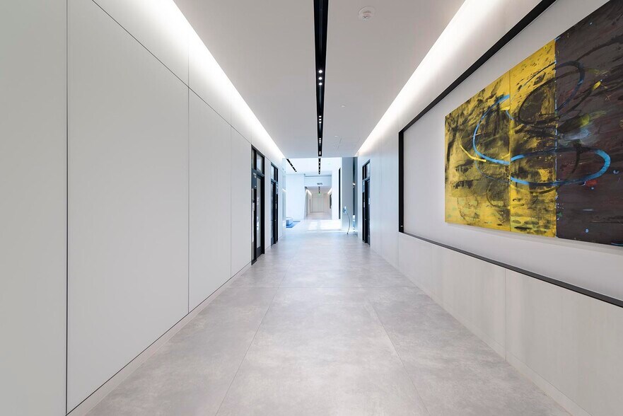 More Photos Of 1875 Century Park E, Los Angeles Office For Lease