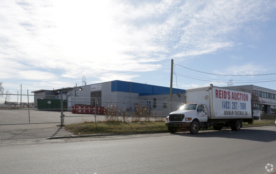 More Photos Of 4606 1st St SE, Calgary Warehouse For Sale