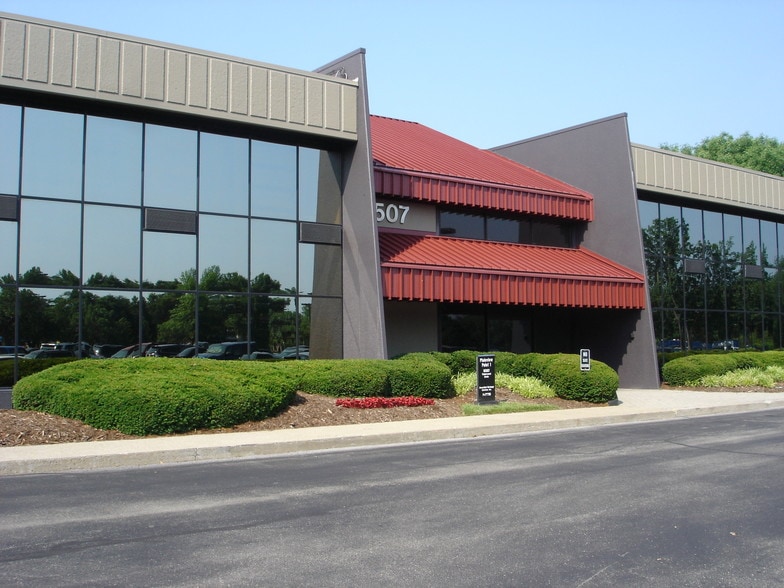 More Photos Of 10503 Timberwood Cir, Louisville Unknown For Lease